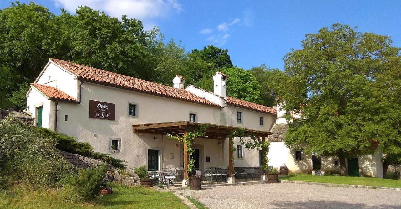 Divača Hostel Skrla المظهر الخارجي الصورة